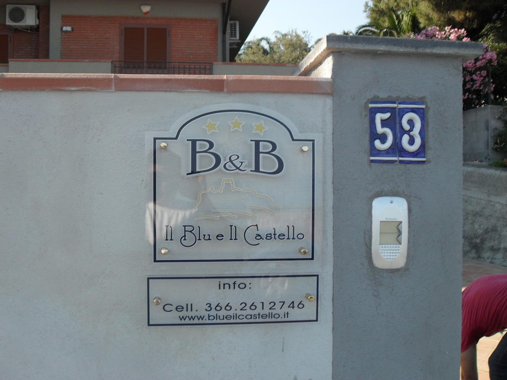 آتْشّي كاستيلّو B&B Blu E Il Castello المظهر الخارجي الصورة
